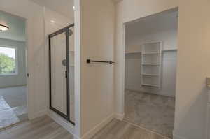 Primary Bath & Walk-In Closet