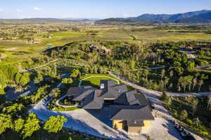 Bird's eye view of a mountainous background