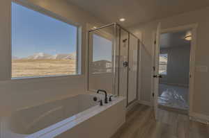 Grand Primary Bath *Photo of like floorplan with similar finishes, options may vary*