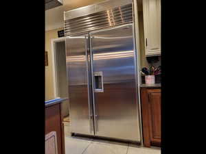 Sub Zero refrigerator / freezer combo (included)