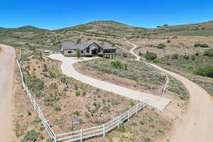 Bird's eye view featuring a mountain view and a rural view