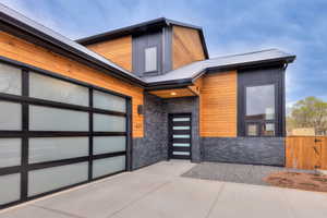 Photo 32 of 671  PALISADE DR