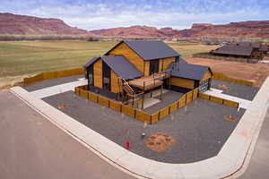 Photo 39 of 671  PALISADE DR