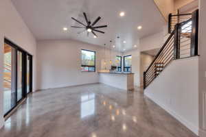 Photo 3 of 671  PALISADE DR