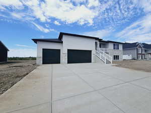 View of front of house featuring a garage