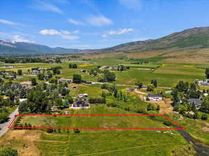 Aerial view featuring a mountain view and a rural view