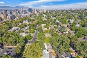 Drone / aerial view featuring a mountain view