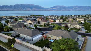 Aerial view with a mountain view