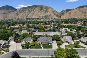 Drone / aerial view featuring a mountain view