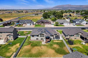 Aerial view with a mountain view