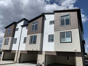 Typical building at The Princeton Terrace Townhomes