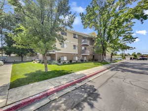 Photo 1 of 1227  RIVERSIDE AVE #50