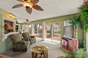 Sunroom / Den / Family Room