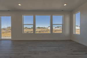 Great Room Windows *Photo of similar plan in community, colors and options will vary*