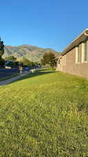 View of yard with a mountain view