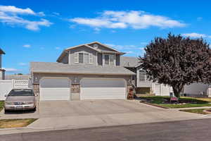 View of front facade with a garage