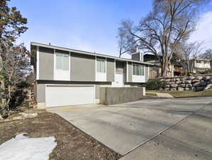 Split foyer home with a garage