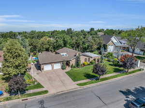 Birds eye view of property