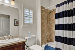 UPSTAIRS MAIN FLOOR BATHROOM!