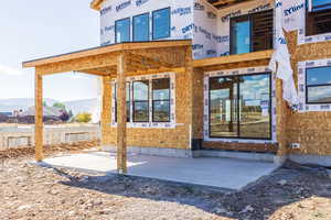 Doorway to property featuring a mountain view