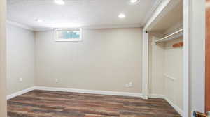 Spacious bedroom, optional primary room with walk-in closet