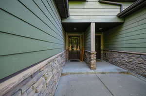 Photo 3 of 3385 S BRYNN AVE  #4