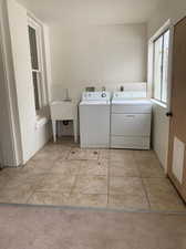 Sun room/laundry room/mudroom