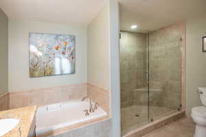 Photo 16 of 925 S DONNER WAY #4300