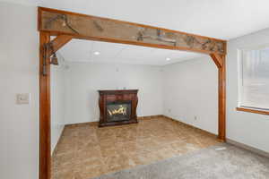 decorative electric fireplace can stay