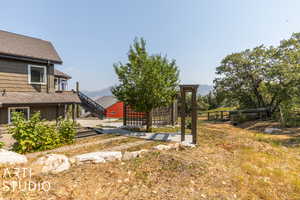 View of yard featuring a mountain view