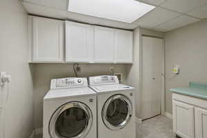 Apartment Laundry Room