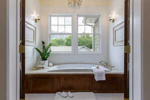 Master bath soaking tub