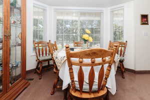 Dining area with carpet