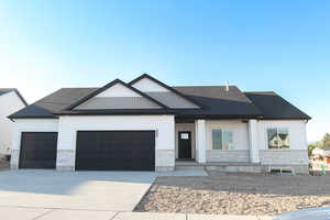 View of front facade with a garage