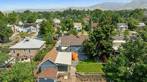 Bird's eye view with a mountain view