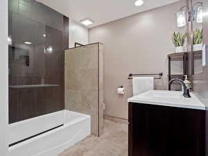 MODERNIZED MAIN FULL BATH