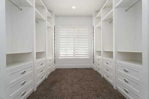 Master Bedroom Walk In Closet