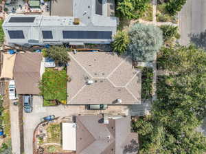 Birds eye view of property