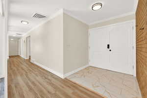 Photo 5 of 644  BEECHER AVE