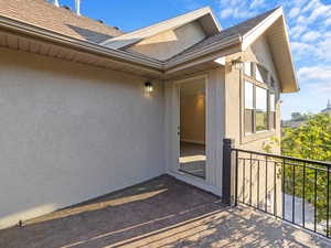 Private deck off of primary bedroom