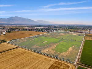 Bird's eye view featuring a rural view and a mountain view