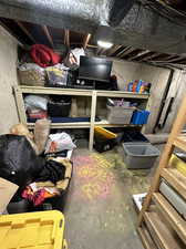 Laundry and oversize Storage room