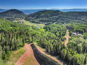 View of mountain feature