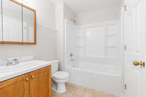 Master Bathroom / upstairs bathroom