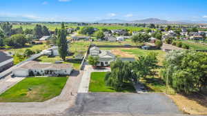 Bird's eye view featuring a mountain view