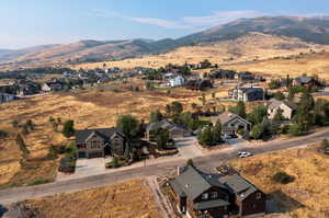 Drone / aerial view featuring a mountain view