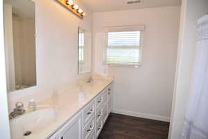 Upstairs Bathroom