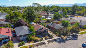 Bird's eye view with a mountain view