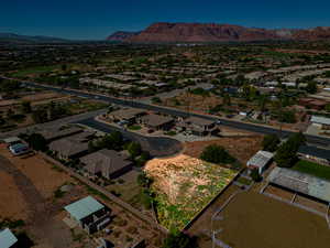 Bird's eye view featuring a mountain view