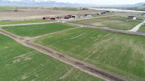 Birds eye view of property featuring a rural view